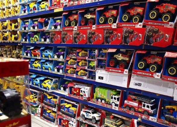 玩具論斤賣 舊模式新玩法，撬動千億市場藍海